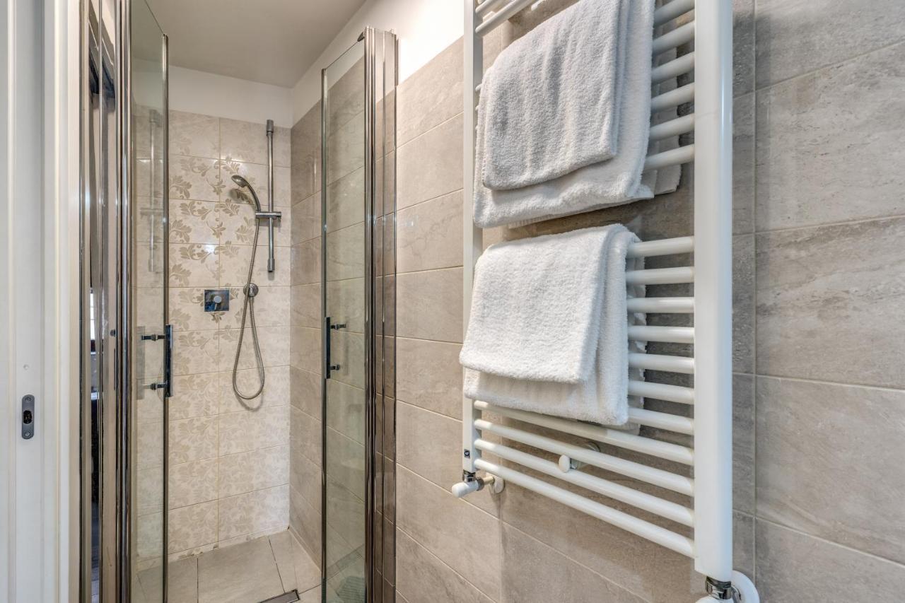 Approdo Ripetta Bed & Breakfast Rome Bagian luar foto