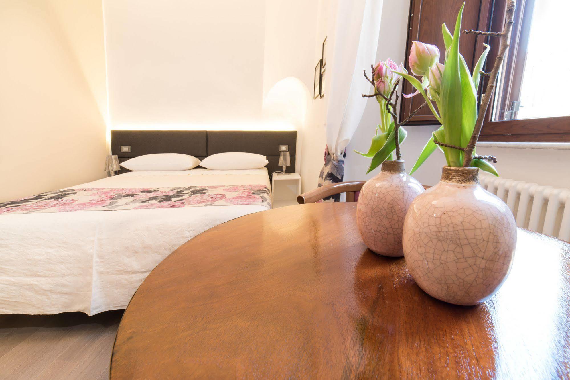 Approdo Ripetta Bed & Breakfast Rome Bagian luar foto